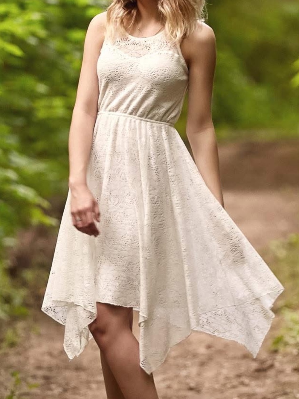 Charlotte Russe Cream Lace Asymmetrical Handkerchief-Hem Dress